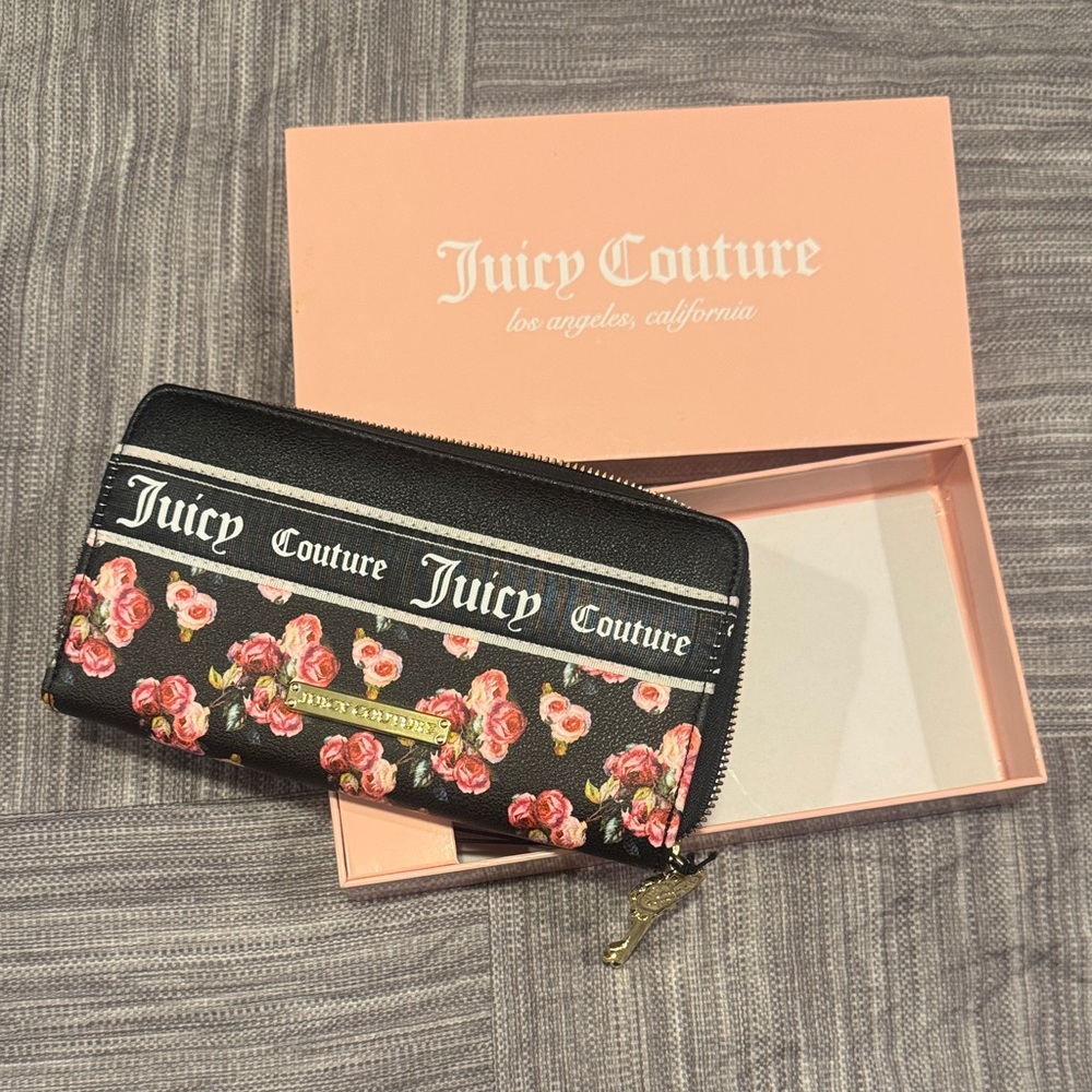 Juicy Couture Varsity Blooms Zip Around Clutch Wallet